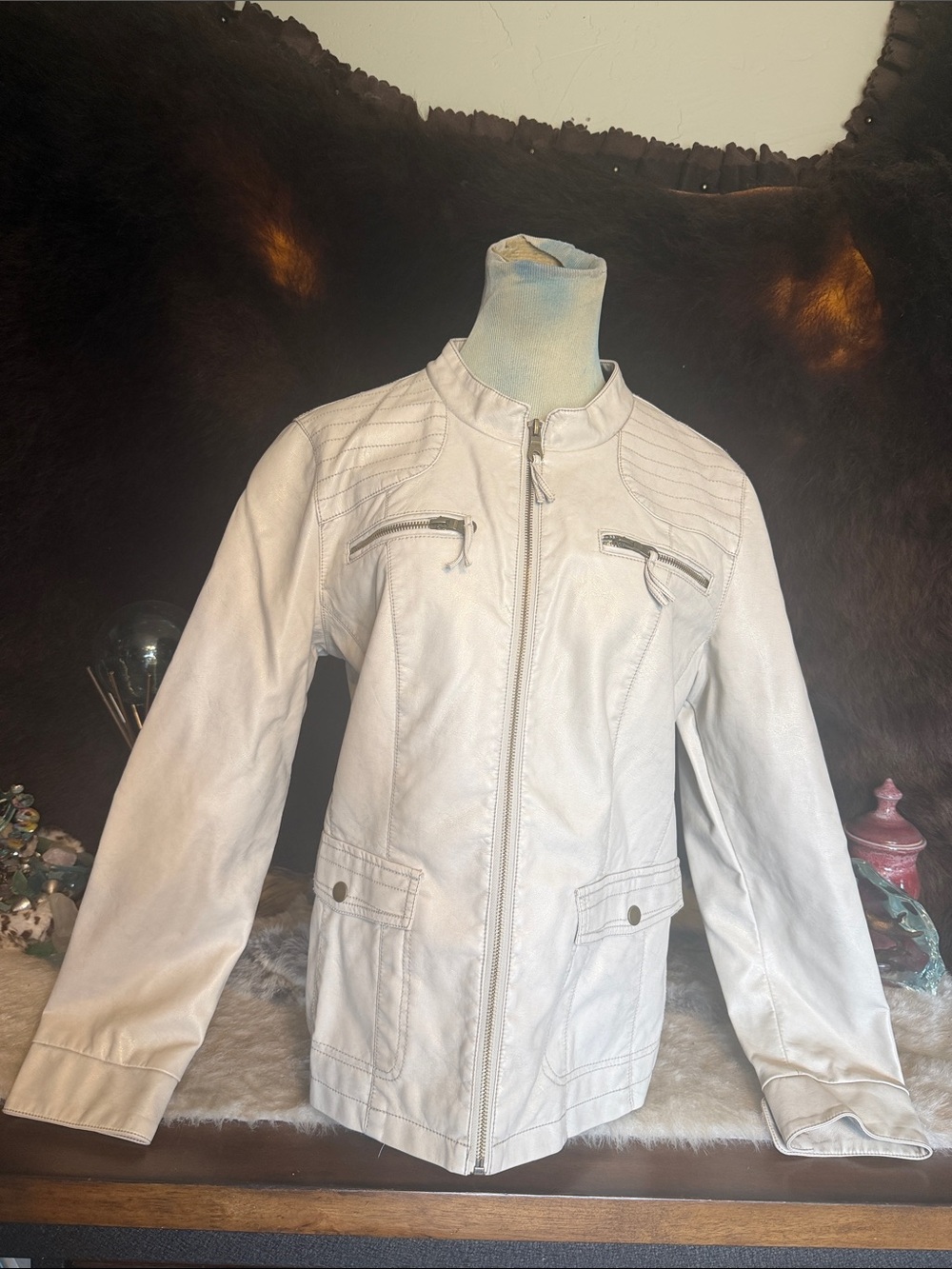 Roz & Ali Cream Faux-Leather Zip Moto Jacket L (1975)